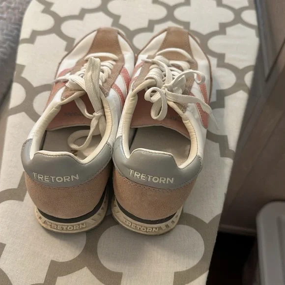 Women’s pink and white with gray trim tretorn retro sneakers worn once. - Picture 2 of 8